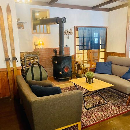 Guest House Zu-Thones Хакуба-Мура Экстерьер фото