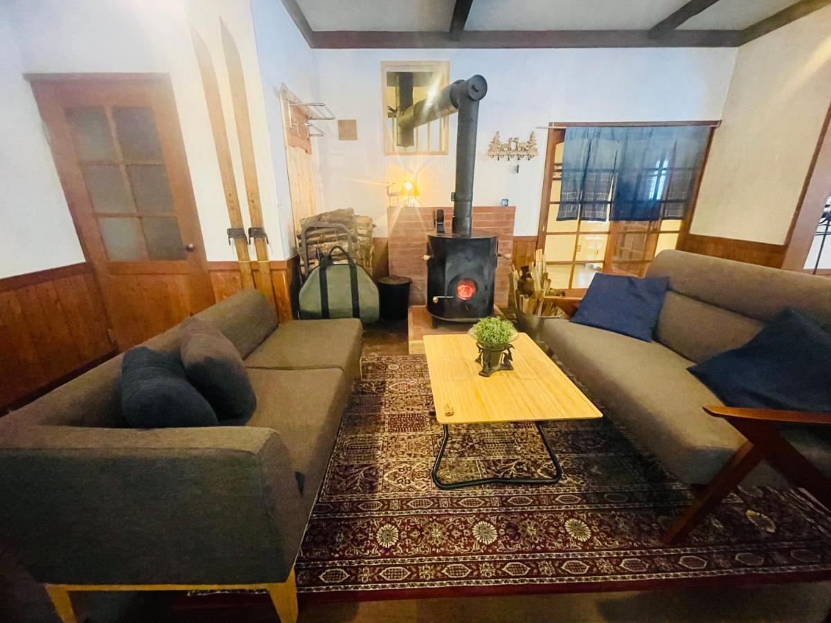 Guest House Zu-Thones Хакуба-Мура Экстерьер фото